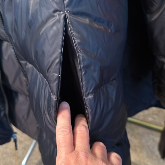 Eddie Bauer down coat with hood Black - Picture 3 of 4